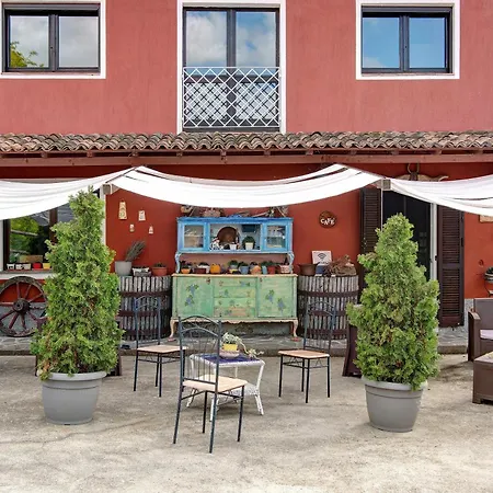 Vakantieboerderij Monteoliveto Family *