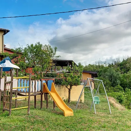 Monteoliveto Family Vakantieboerderij Vesime